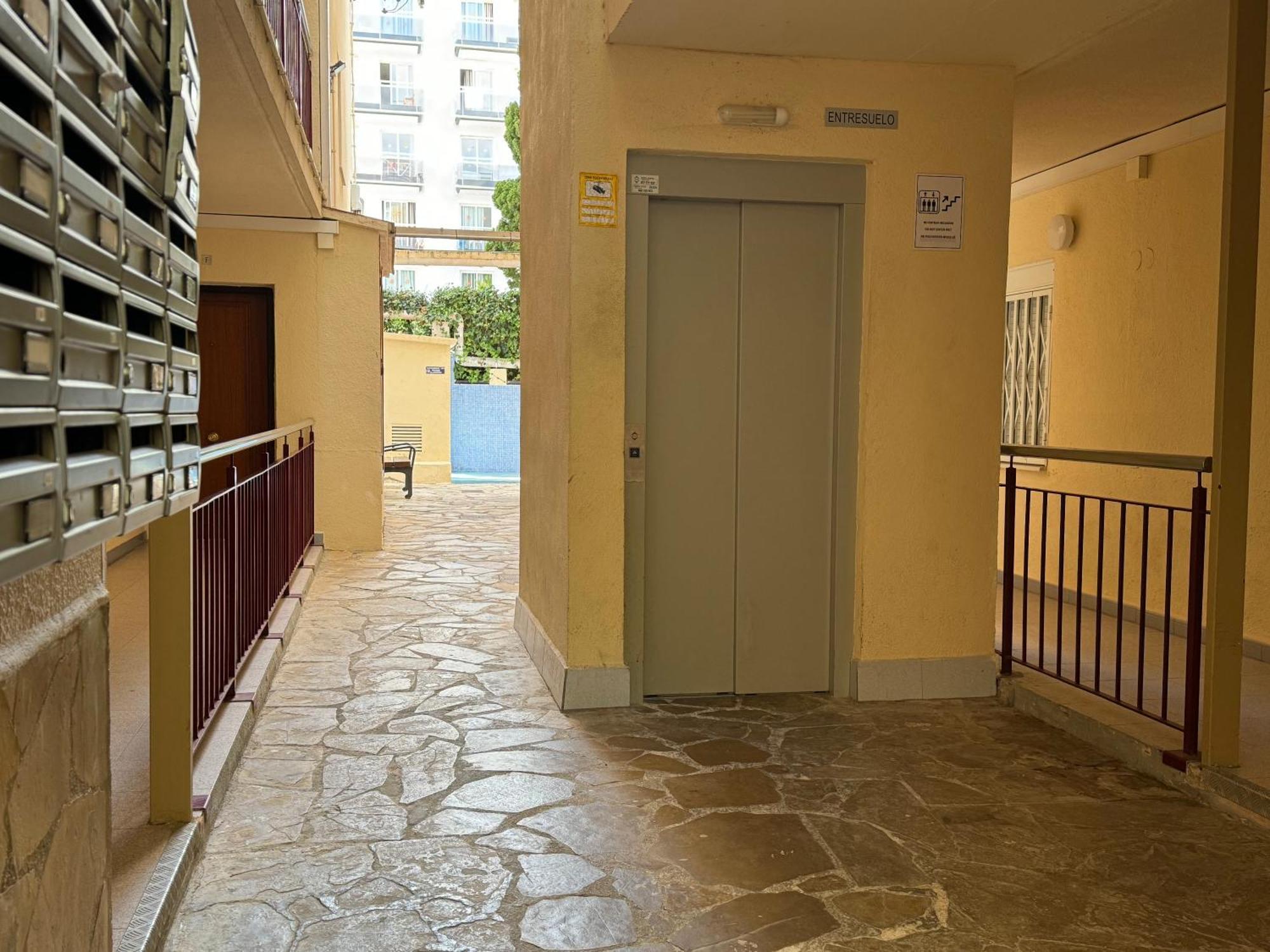 Apartsalou Priorat Buitenkant foto