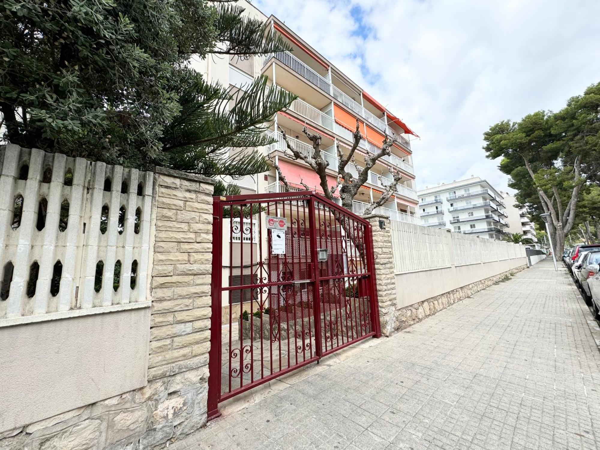 Apartsalou Priorat Buitenkant foto